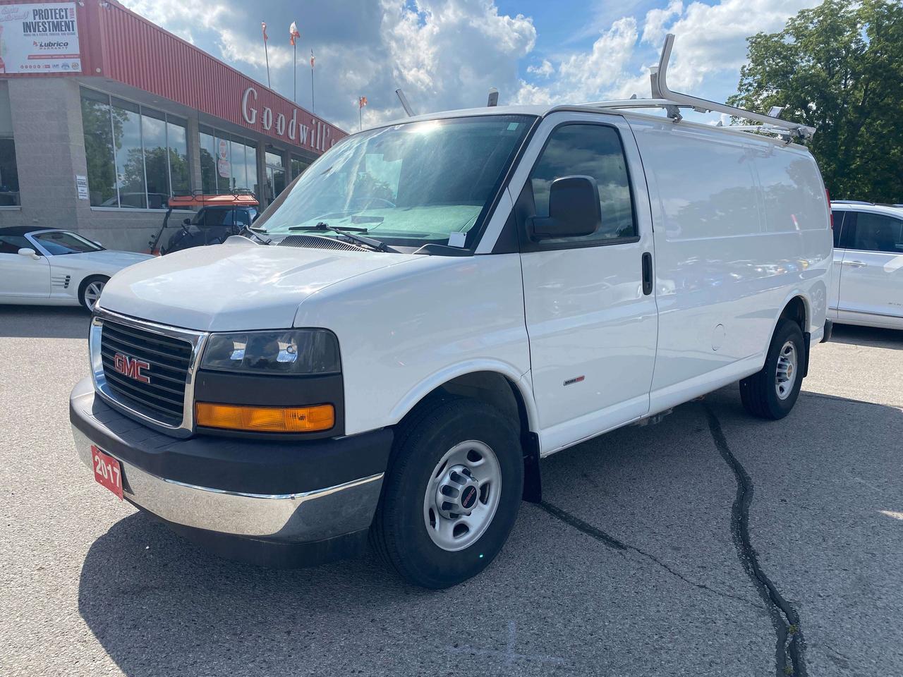 2017 GMC Savana RWD 2500 CARGO, CLEAN CARFAX, 2.8L DIESEL! Photo