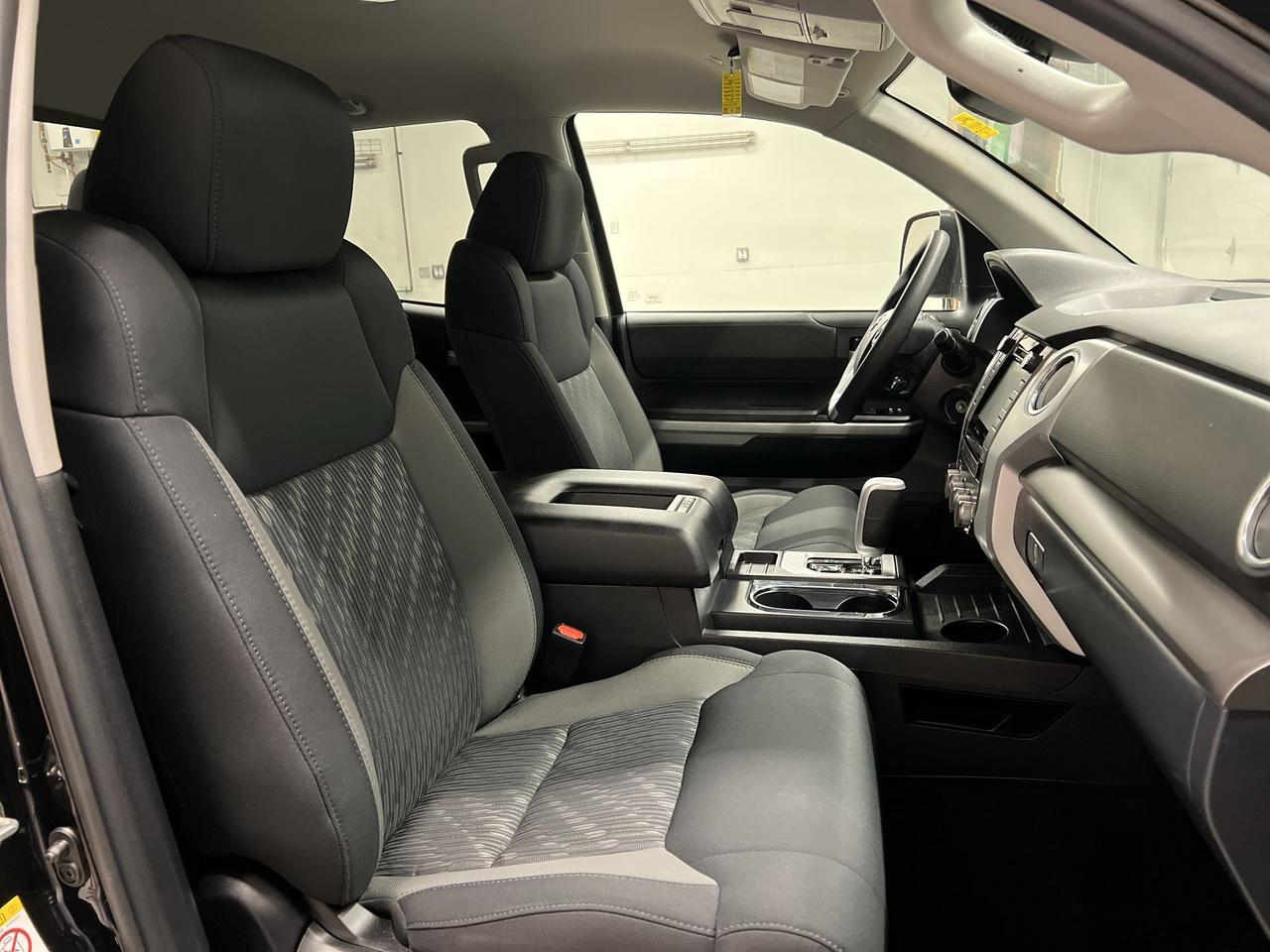 2019 Toyota Tundra TRD OFF-ROAD 4X4 | 5.7L V8 |HTD SEATS |TOW PKG|NAV Photo