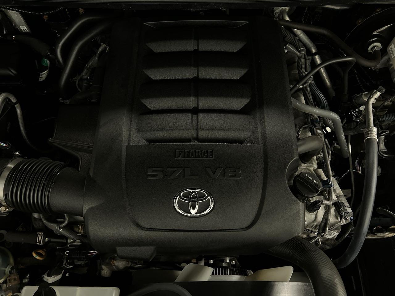 2019 Toyota Tundra TRD OFF-ROAD 4X4 | 5.7L V8 |HTD SEATS |TOW PKG|NAV Photo
