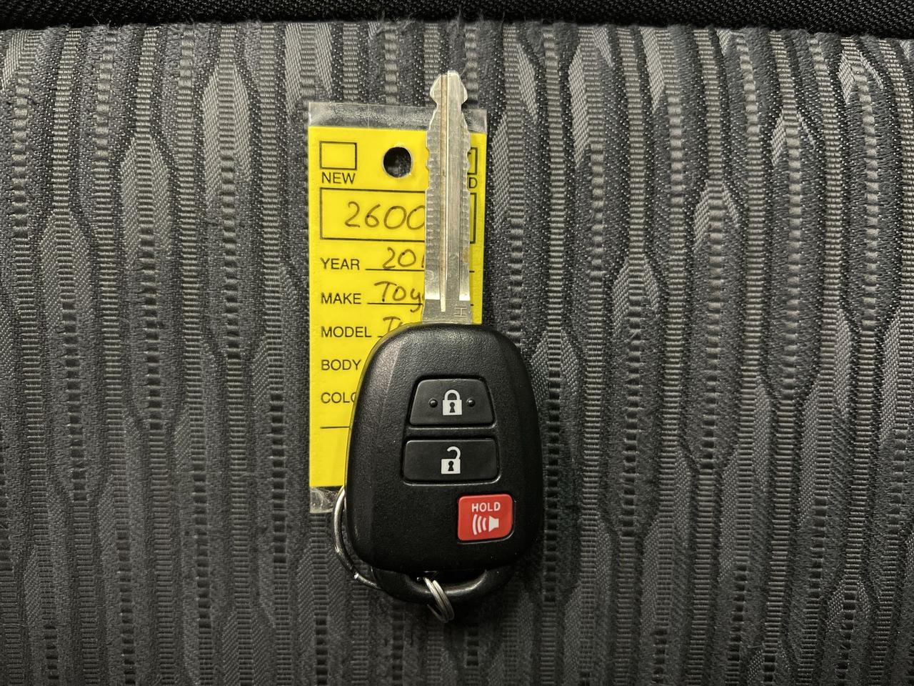 2019 Toyota Tundra TRD OFF-ROAD 4X4 | 5.7L V8 |HTD SEATS |TOW PKG|NAV Photo