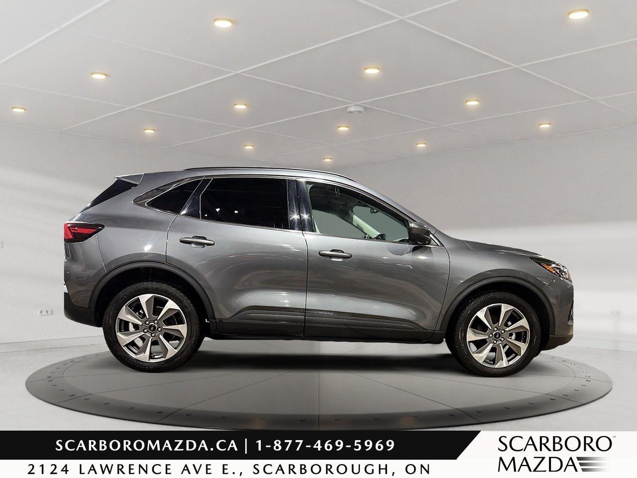 2023 Ford Escape Platinum Photo