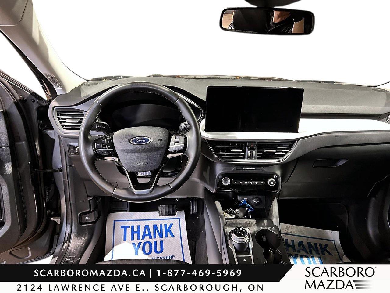 2023 Ford Escape Platinum Photo