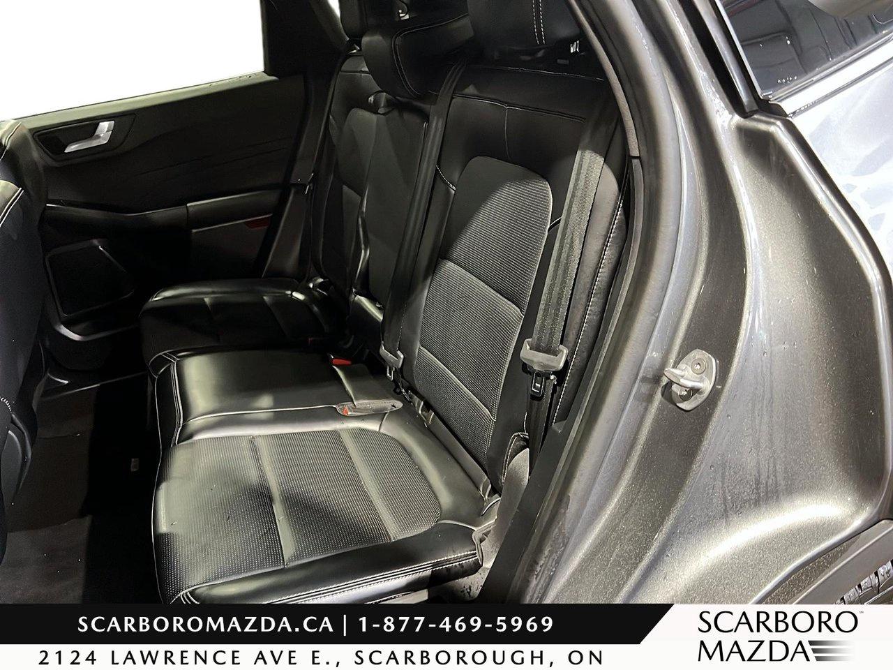 2023 Ford Escape Platinum Photo