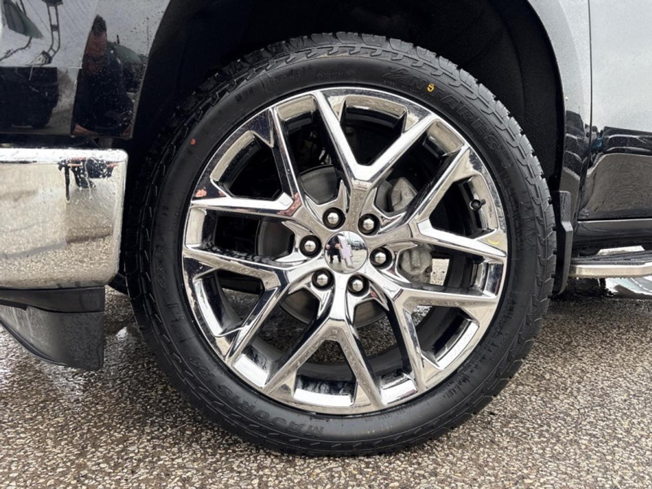 2025 Chevrolet Silverado 1500 LT  5.3L V8|22's|tonneau Cover Photo