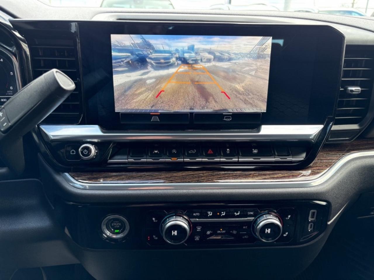 2023 GMC Sierra 1500 SLE  22-inch wheels|Running Boards Photo