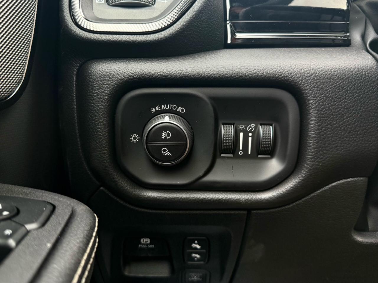 2026 RAM 1500 Sport  - Leather Seats - Night Edition - $249.83 /Wk Photo