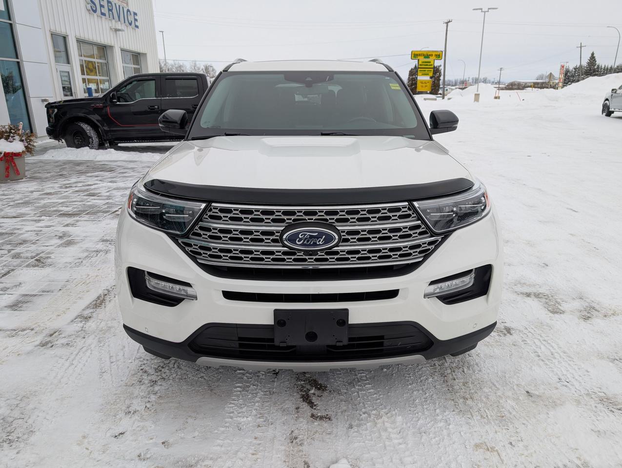 2023 Ford Explorer LIMITED Photo2