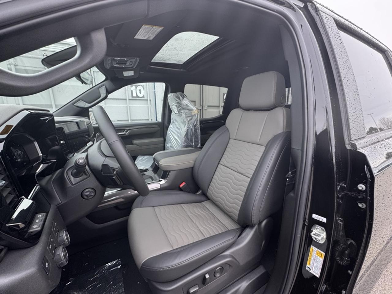 2026 Chevrolet Silverado 1500 ZR2  - Leather Seats Photo