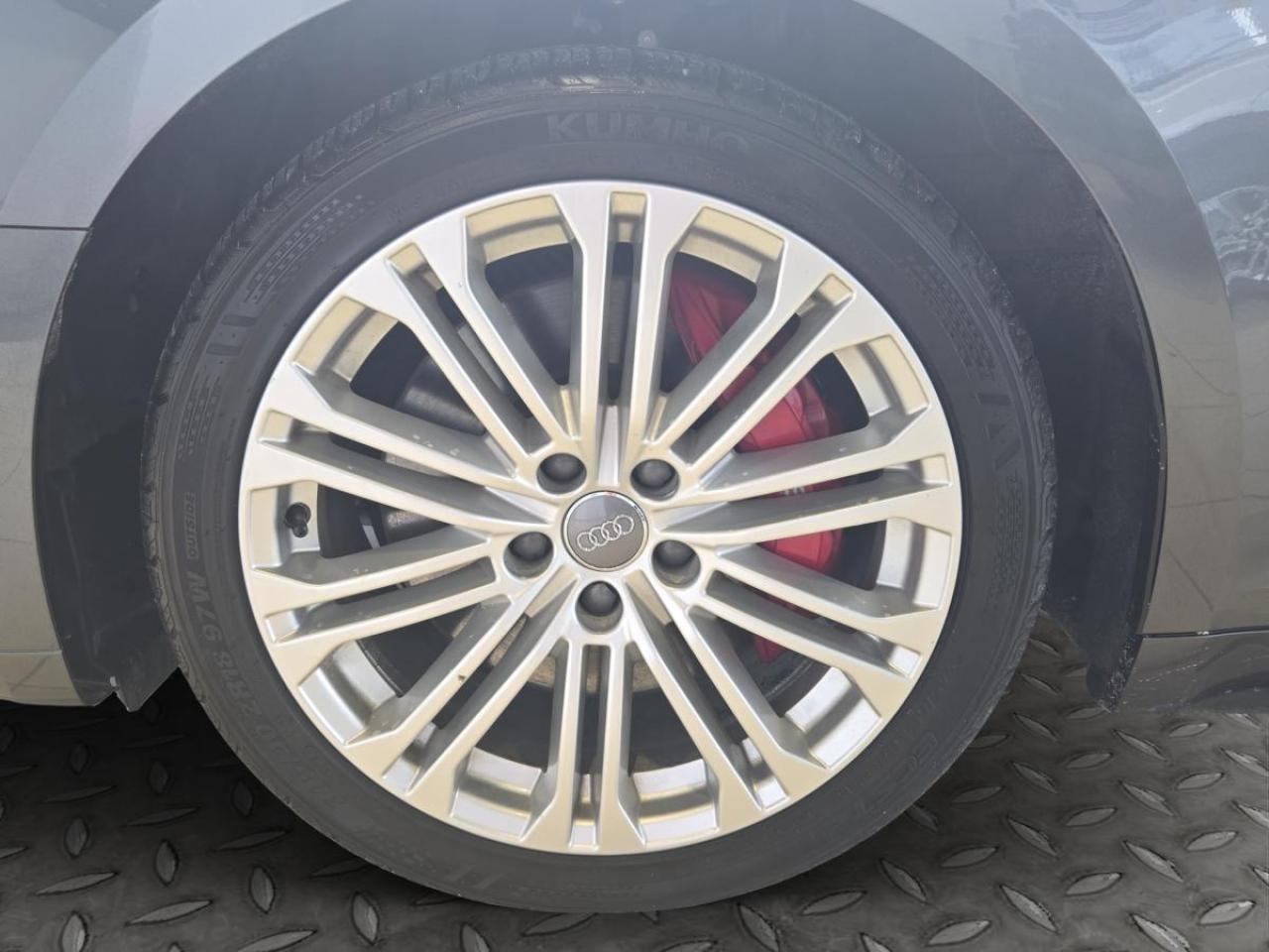 2019 Audi S5 Progressiv Photo