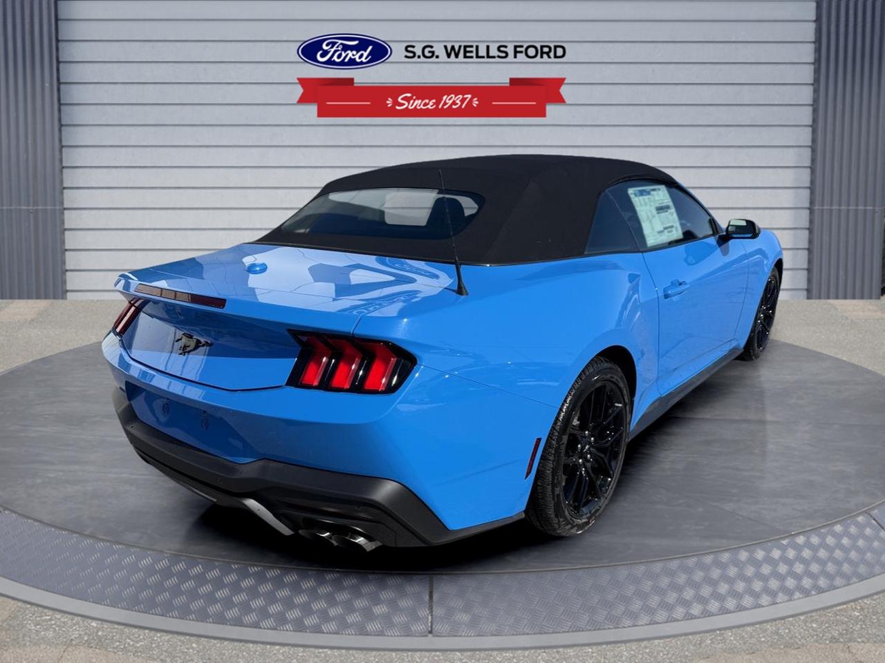 2026 Ford Mustang EcoBoost Photo
