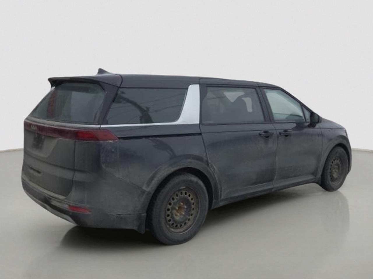 2022 Kia Carnival LX Photo