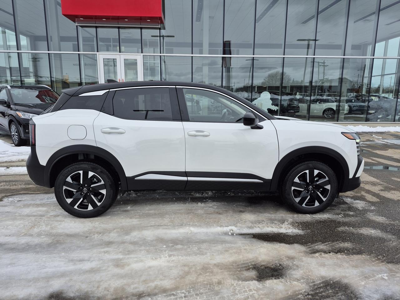 2026 Nissan Kicks SV Photo5