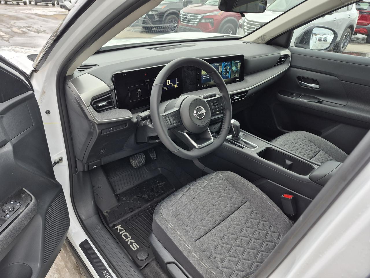 2026 Nissan Kicks SV Photo6