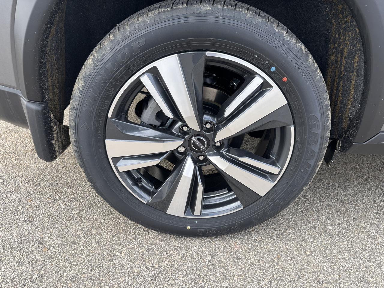 2026 Nissan Rogue SV PREMIUM PREMIUM PACKAGE Photo