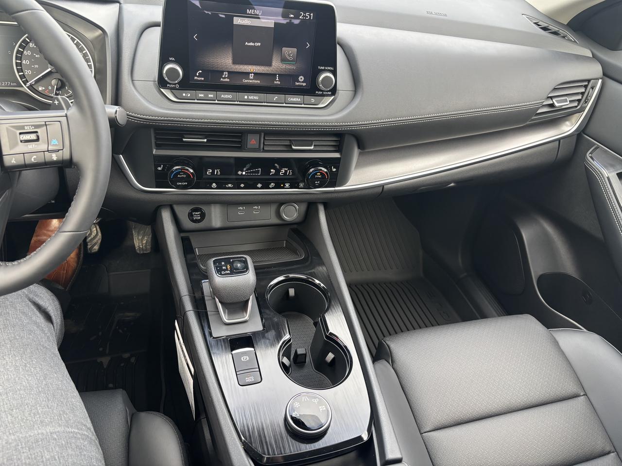 2026 Nissan Rogue SV PREMIUM PREMIUM PACKAGE Photo