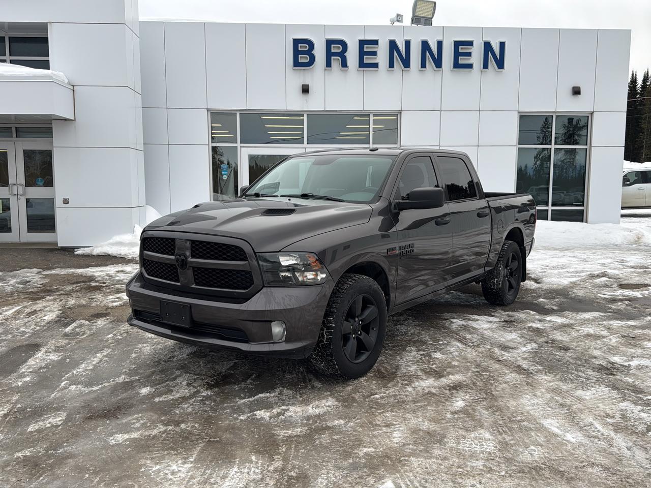 2019 RAM 1500 Classic EXPRESS Photo0