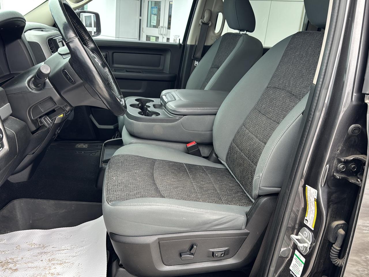 2019 RAM 1500 Classic EXPRESS Photo