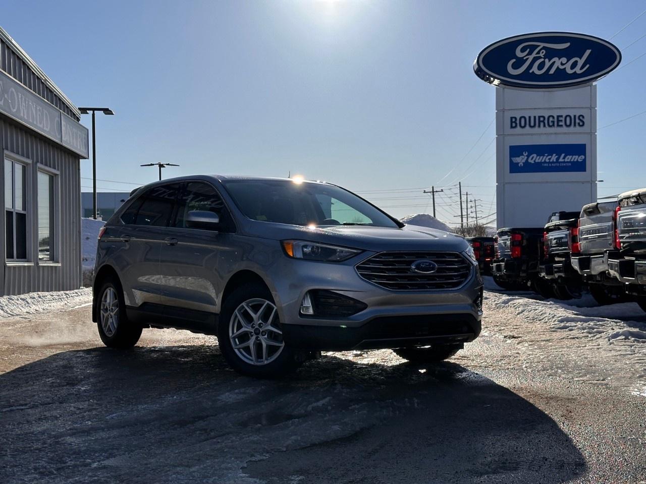 2022 Ford Edge SEL AWD Photo