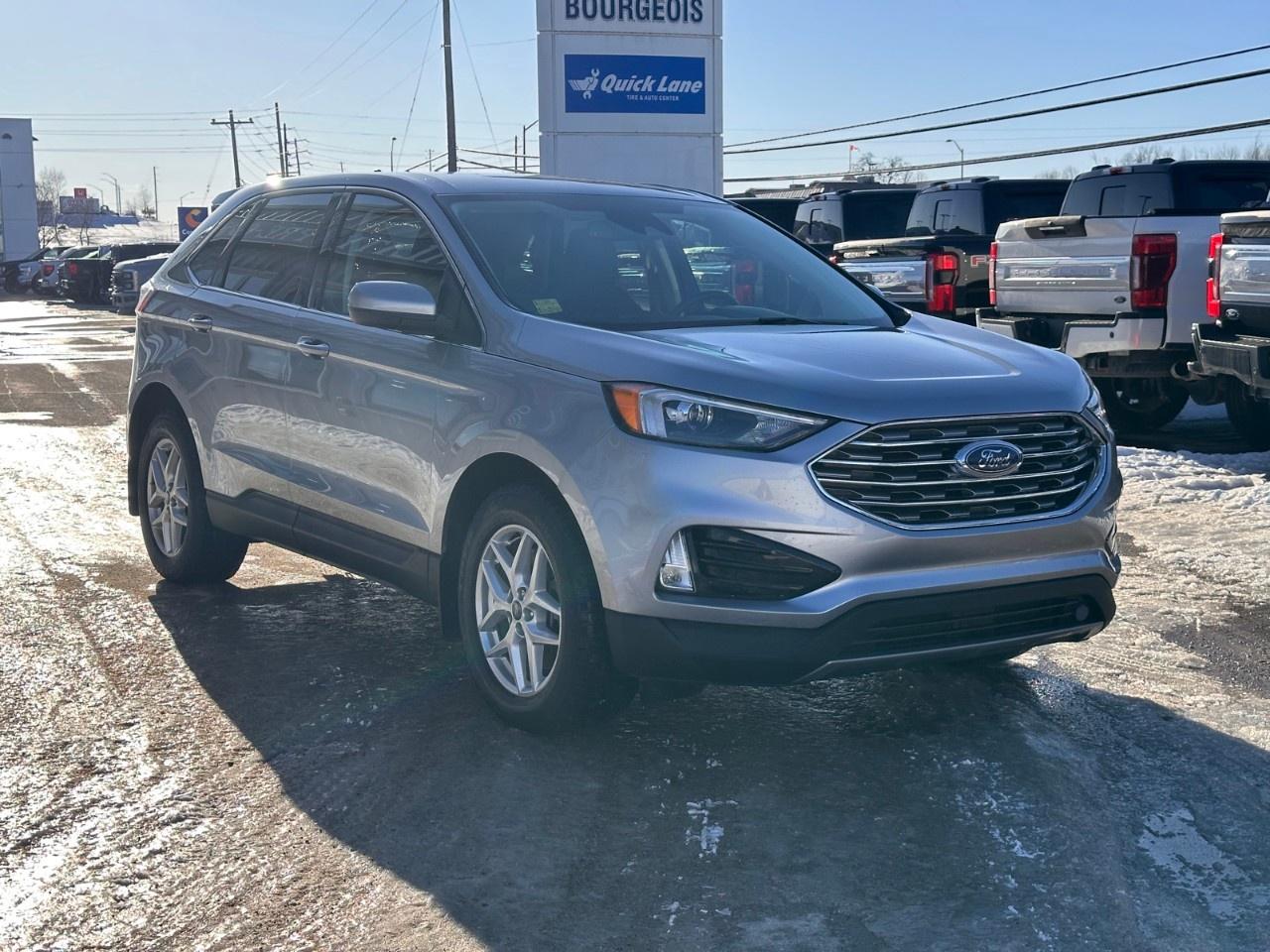 2022 Ford Edge SEL AWD Photo