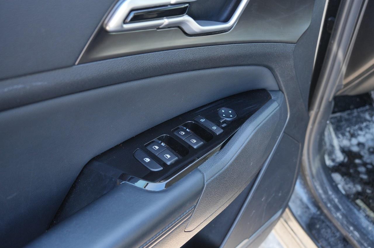 2023 Kia Sportage EX AWD Photo