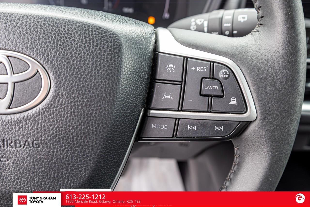 2025 Toyota Grand Highlander XLE Photo