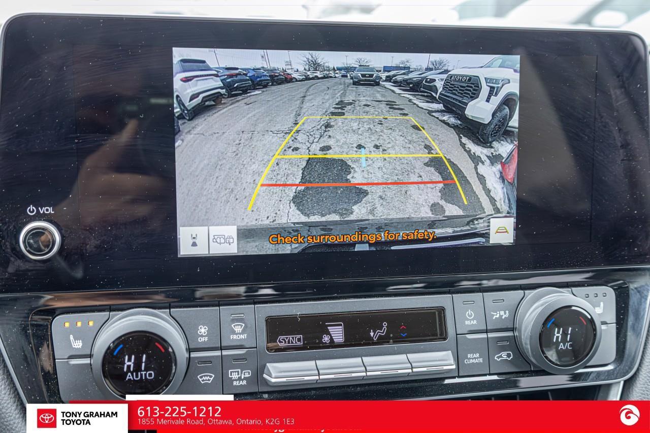 2025 Toyota Grand Highlander XLE Photo