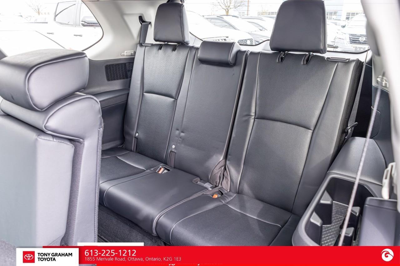 2025 Toyota Grand Highlander XLE Photo