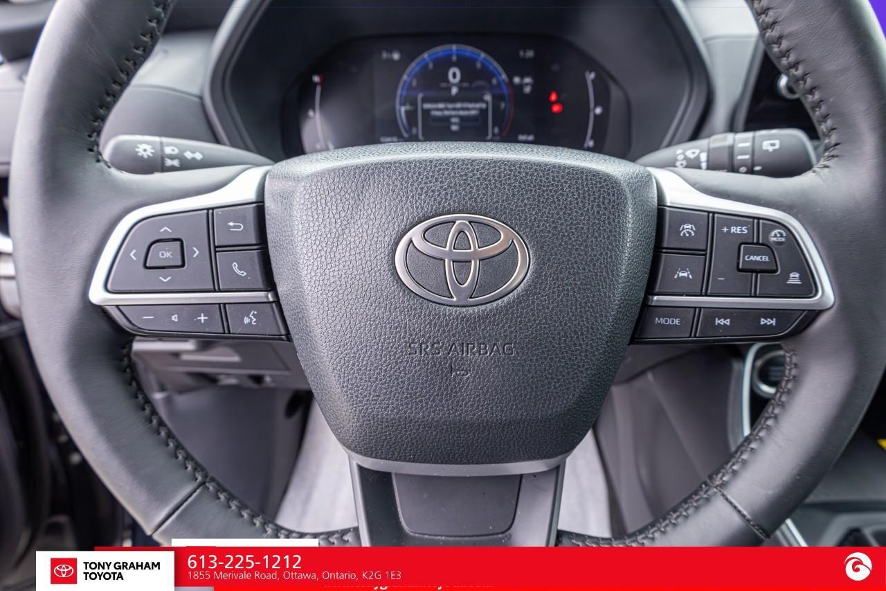 2025 Toyota Grand Highlander XLE Photo