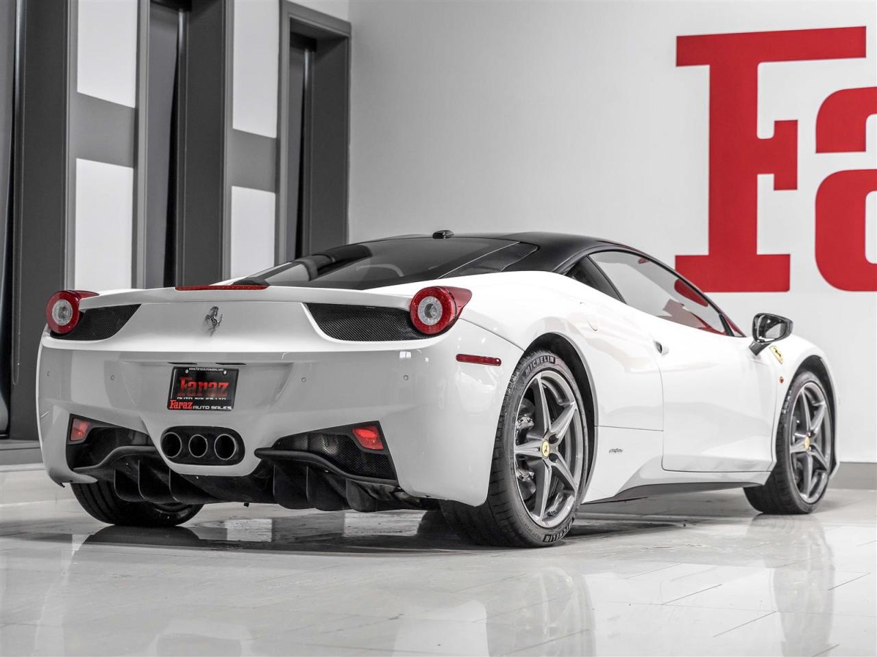 2012 Ferrari 458 ITALIA CARBON FIBER RACE SEATS|CARBON STEERING WHEEL|LOADED Photo