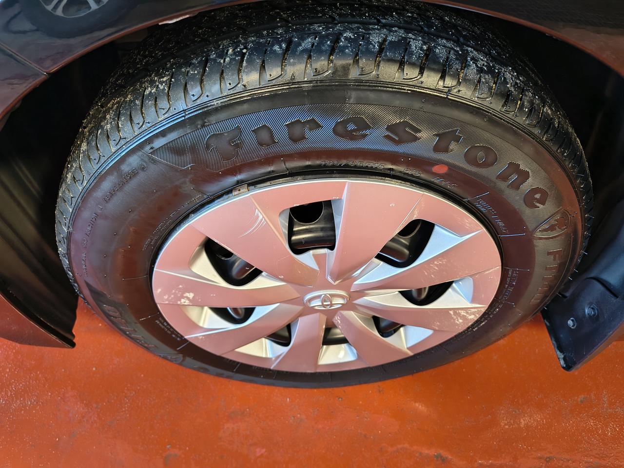 2021 Toyota Corolla L Photo0