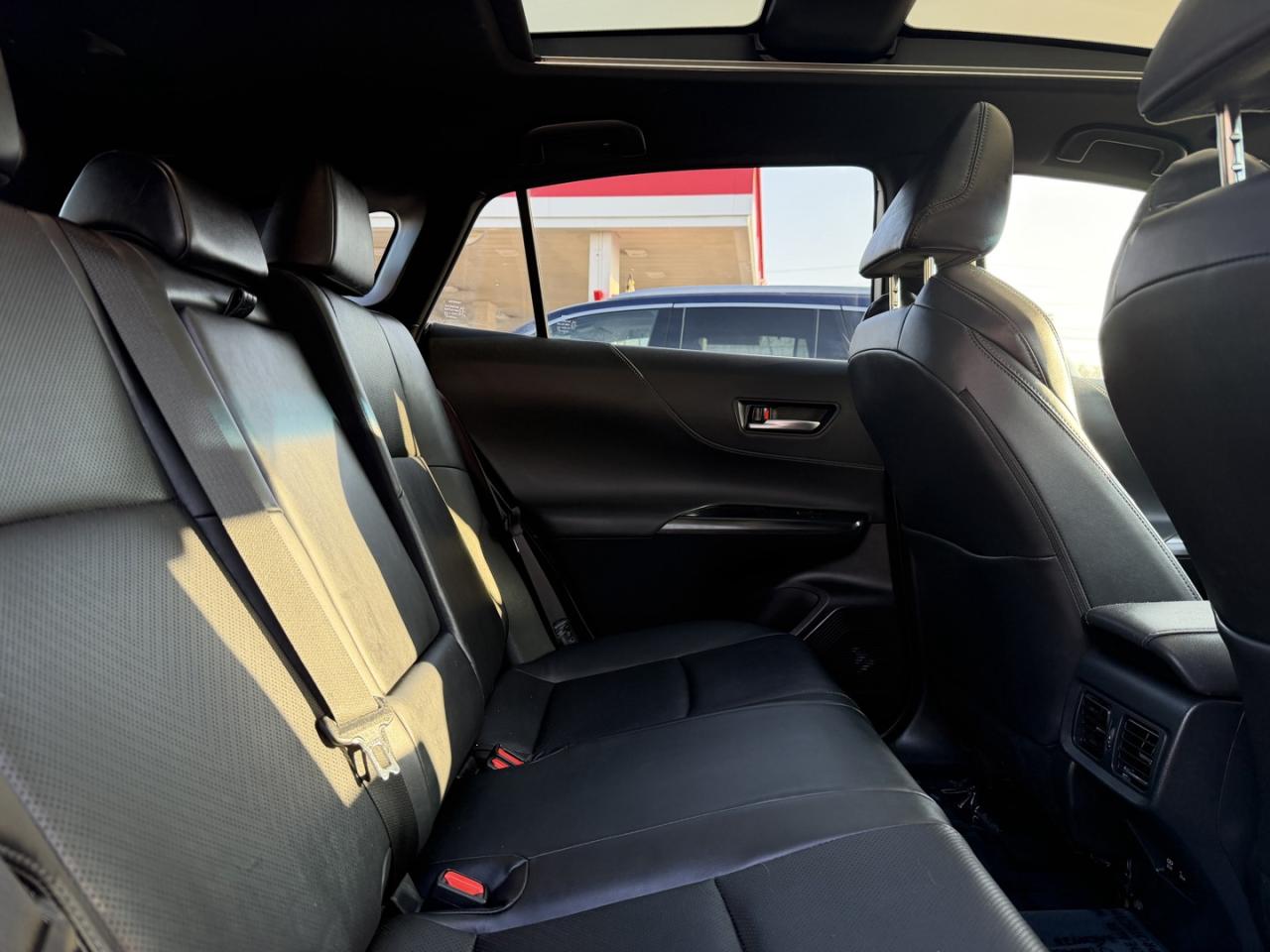 2021 Toyota Venza LIMITED AWD Photo