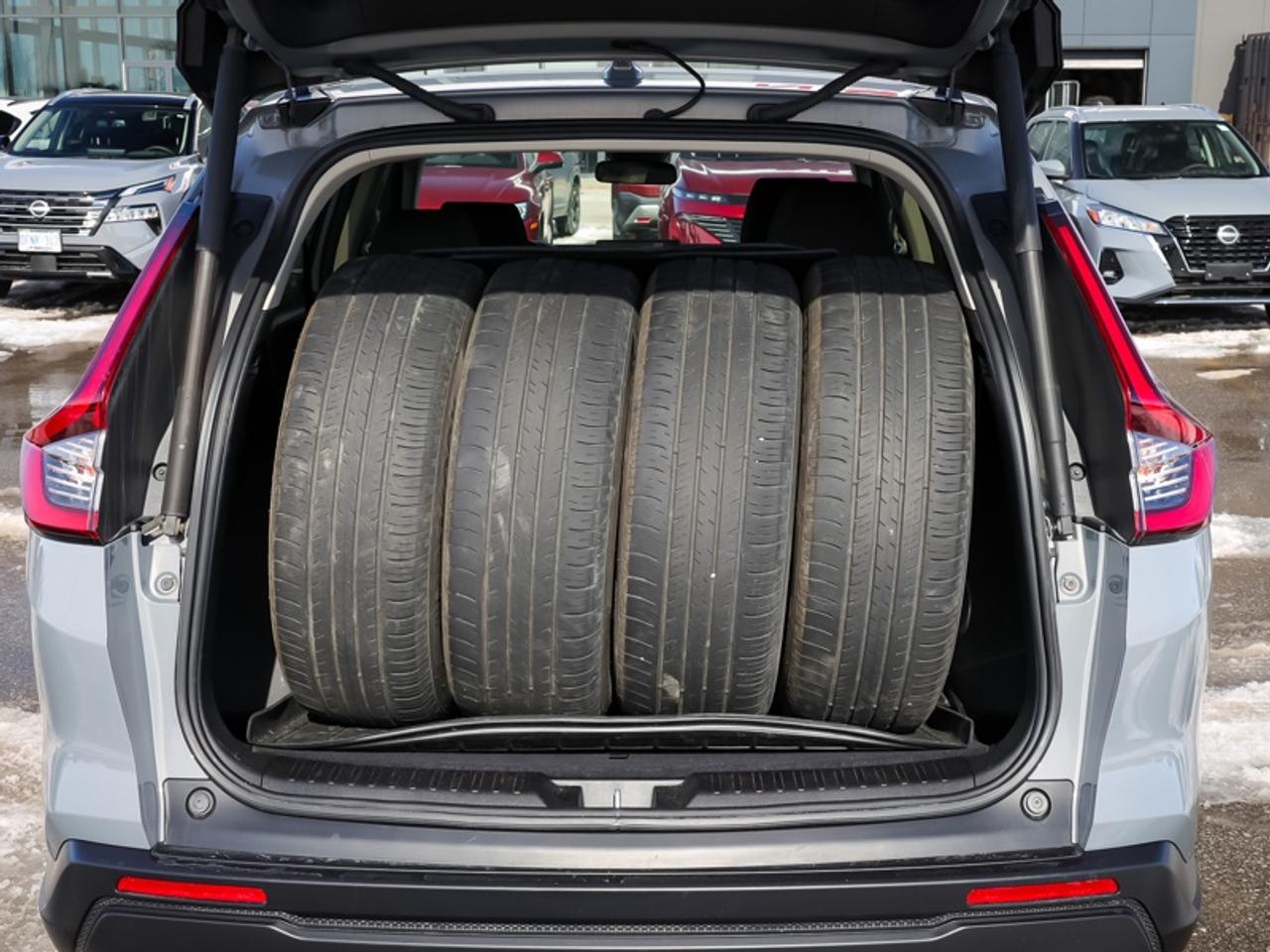 2023 Honda CR-V Sport  2 SETS OF RIMS/TIRES!! Photo