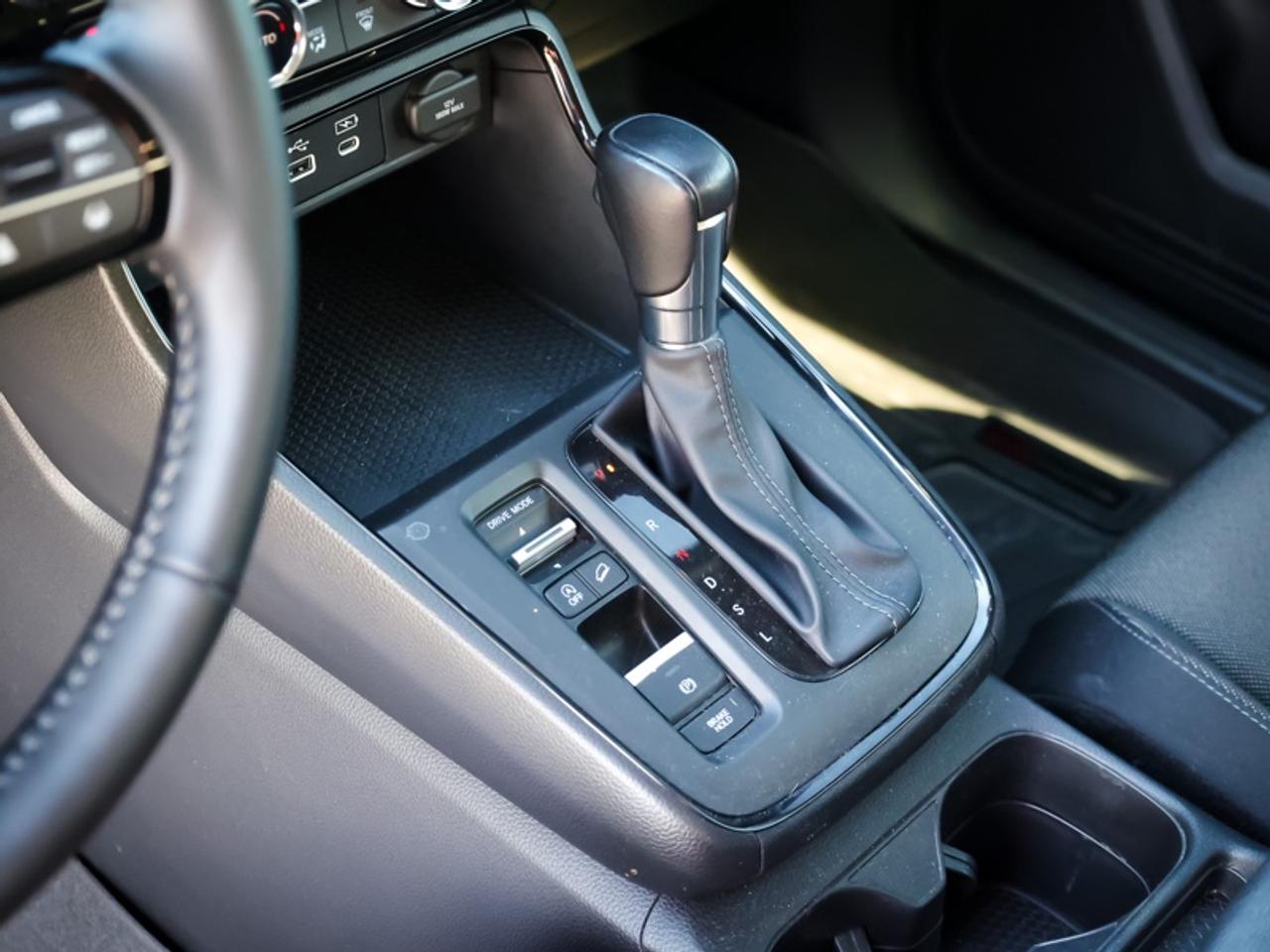 2023 Honda CR-V Sport  2 SETS OF RIMS/TIRES!! Photo