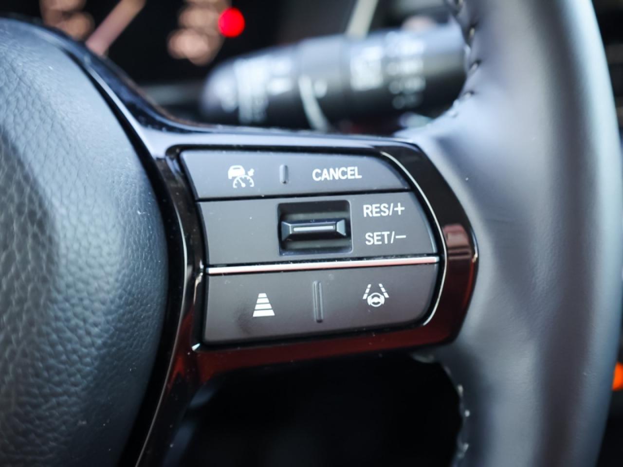 2023 Honda CR-V Sport  2 SETS OF RIMS/TIRES!! Photo