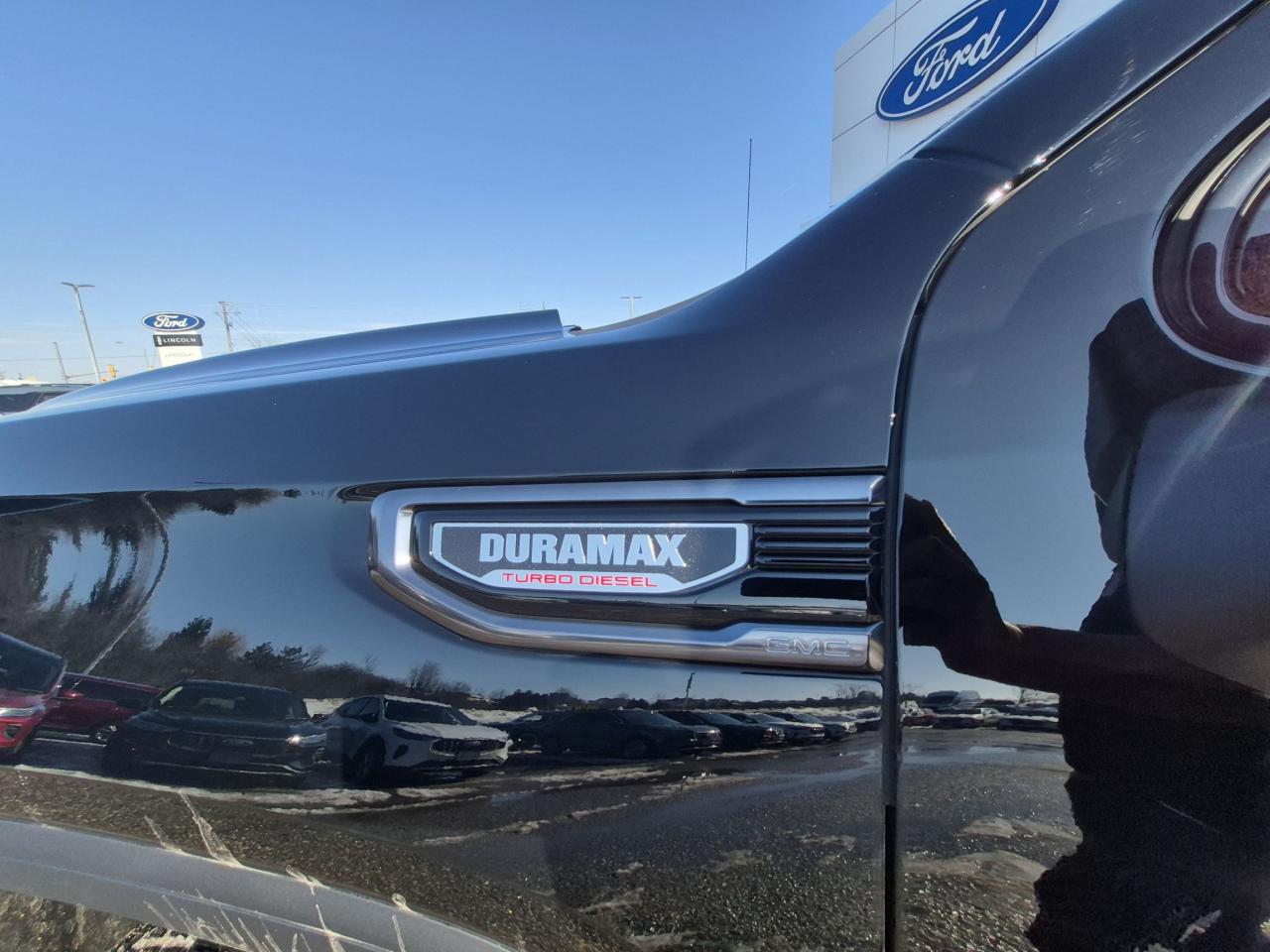 2024 GMC Sierra 1500 3L DIESEL! AT4, LEATHER, SUNROOF, 20'S, TECH PACK! Photo