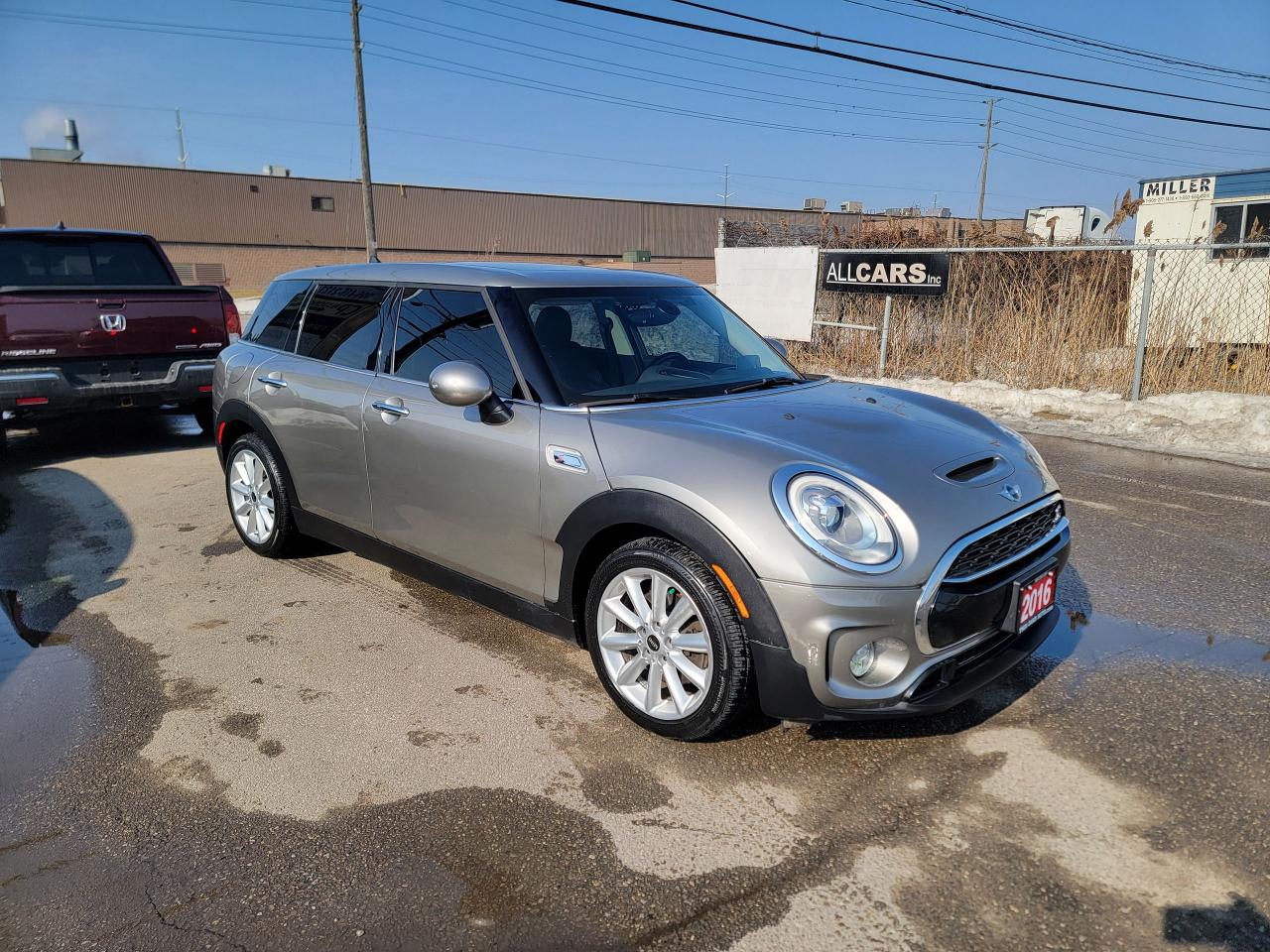 2016 MINI Cooper Clubman S Photo