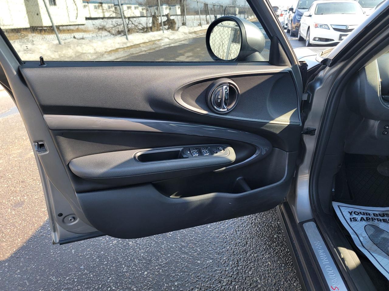 2016 MINI Cooper Clubman S Photo