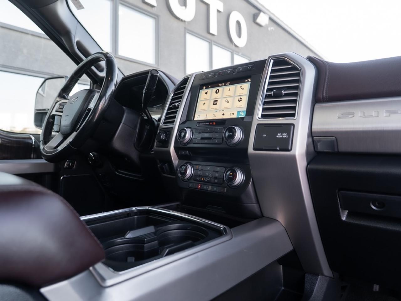 2017 Ford SUPER DUTY F-350 SRW Platinum Photo22