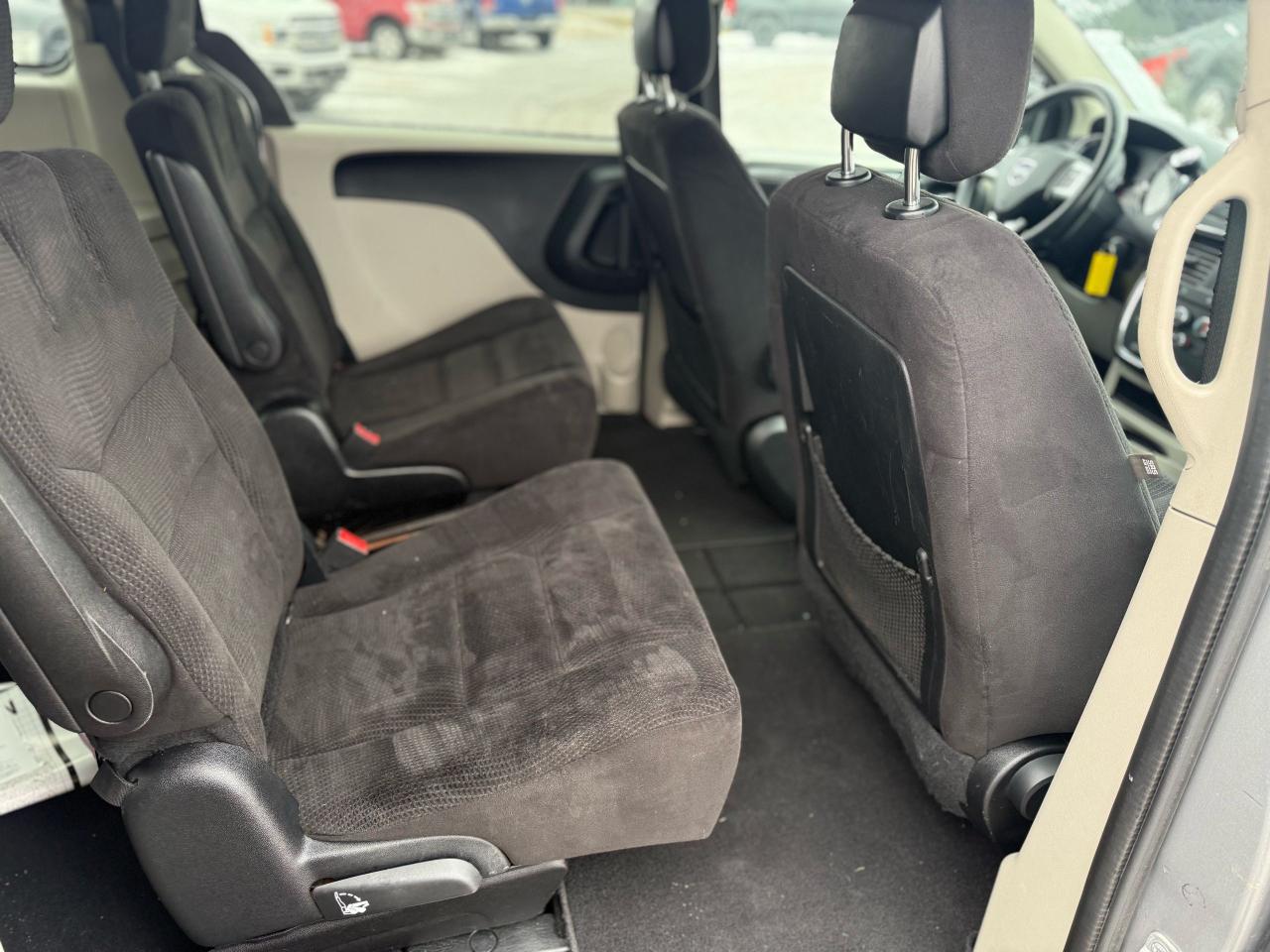 2014 Dodge Grand Caravan SXT Photo