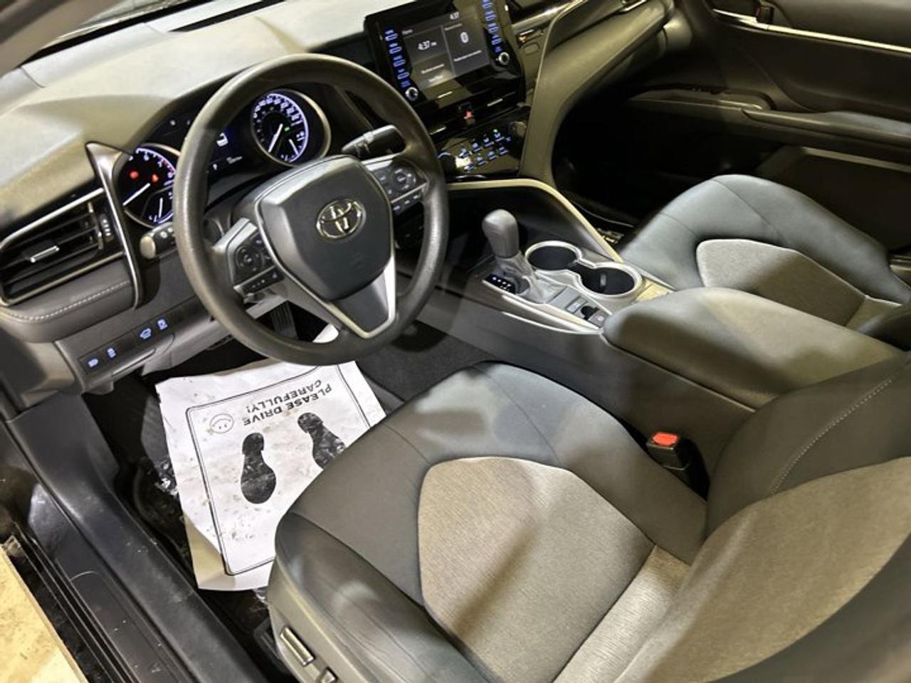 2021 Toyota Camry LE AWD Photo