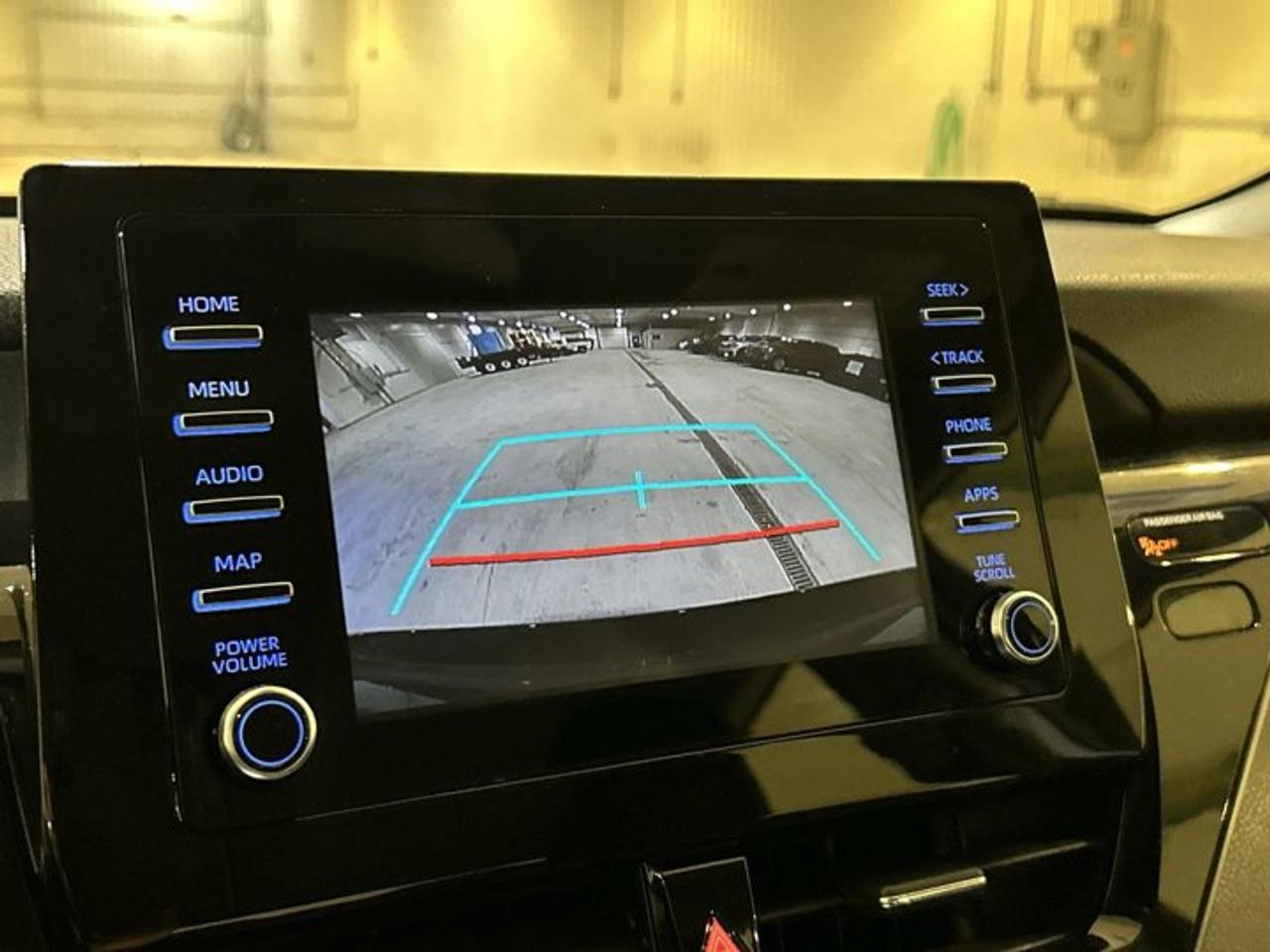 2021 Toyota Camry LE AWD Photo