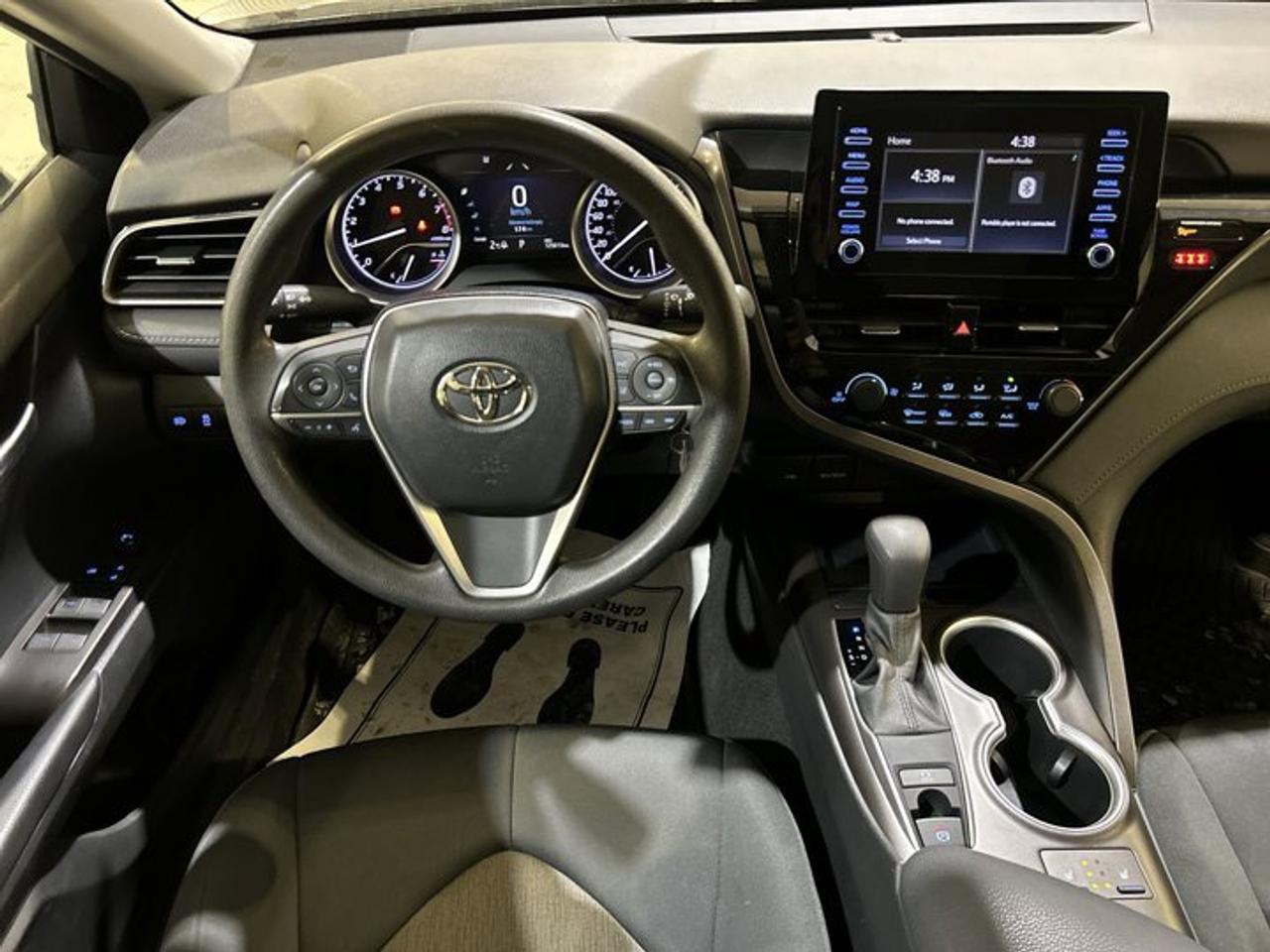 2021 Toyota Camry LE AWD Photo