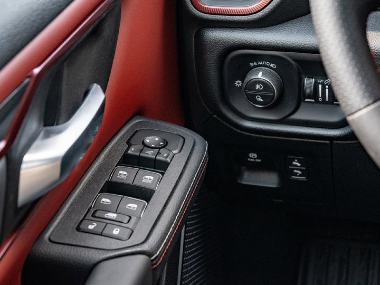 2025 RAM 1500 Rebel Photo