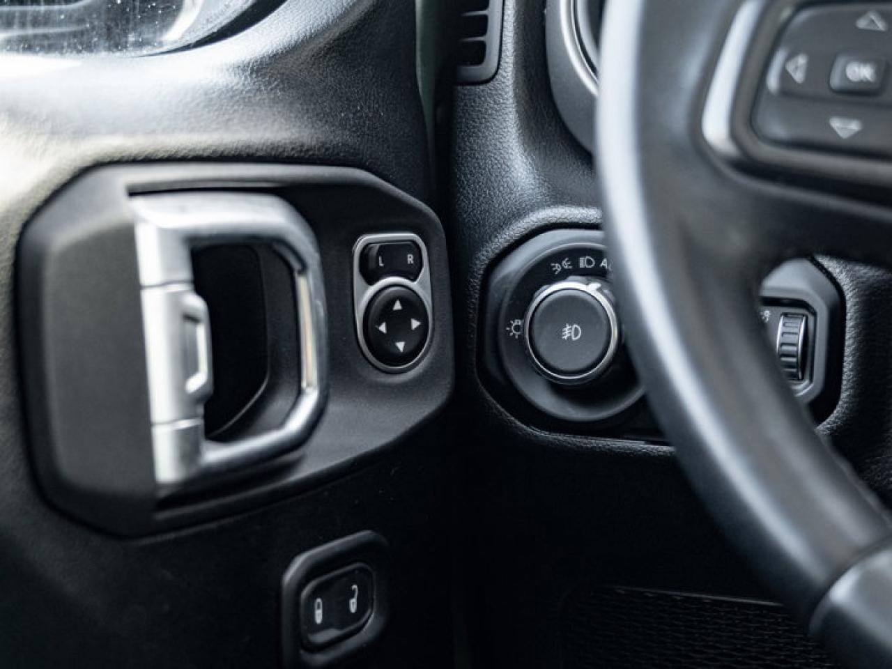 2022 Jeep Wrangler UNLIMITED SPORT Photo