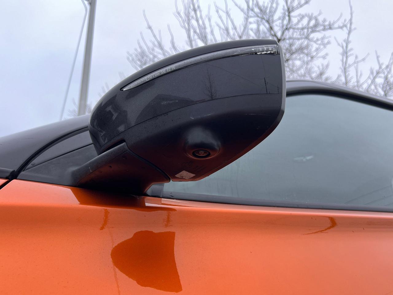 2022 Nissan Kicks SR ONE OWNER NO ACCIDENTS FULLY LOADED WARRANTY Photo