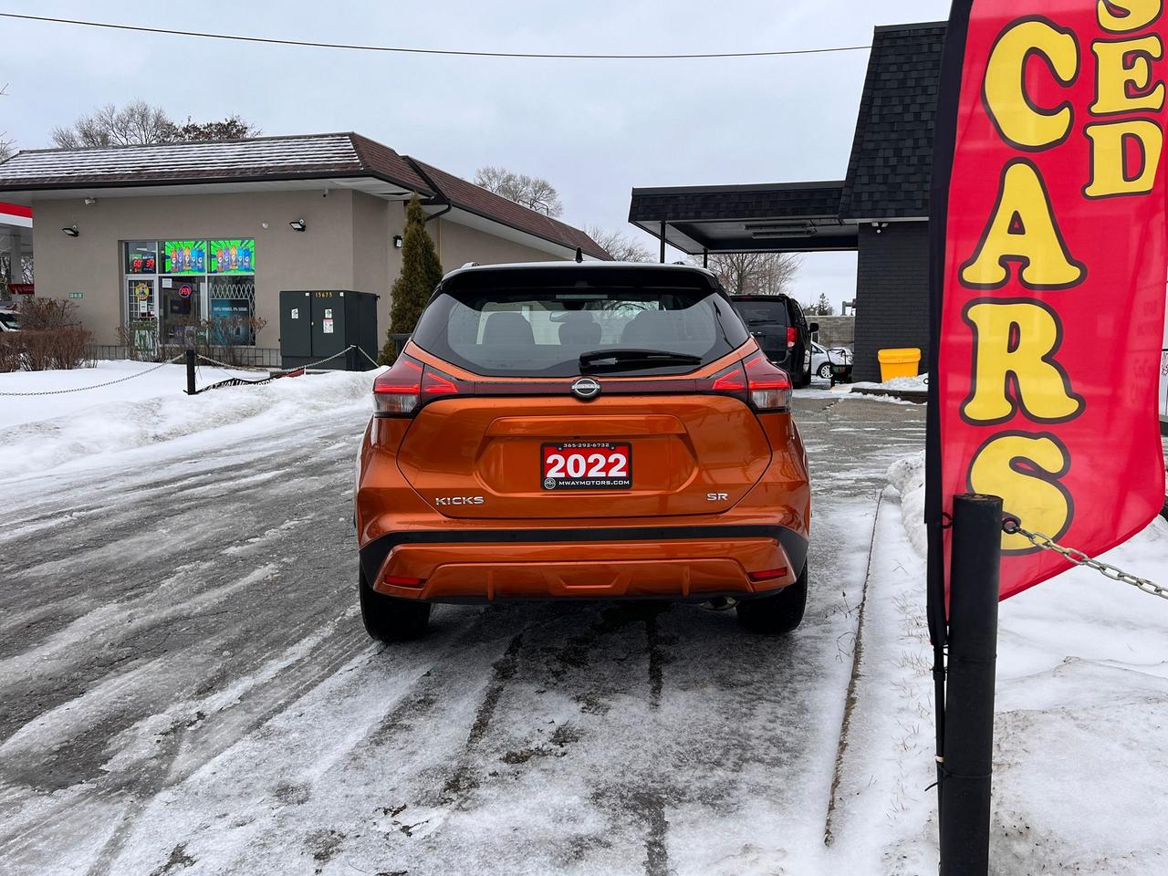 2022 Nissan Kicks SR ONE OWNER NO ACCIDENTS FULLY LOADED WARRANTY Photo