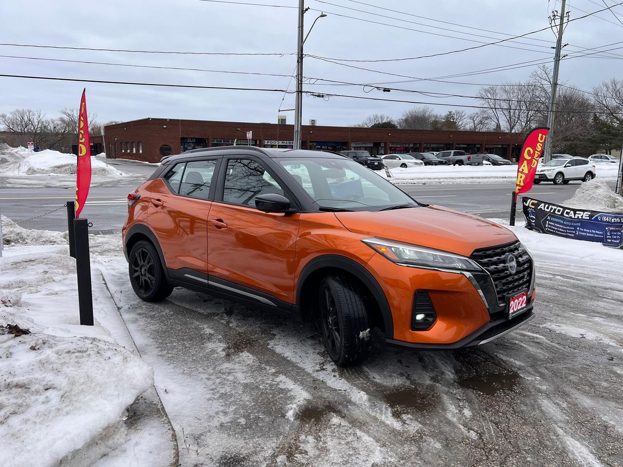 2022 Nissan Kicks SR ONE OWNER NO ACCIDENTS FULLY LOADED WARRANTY Photo