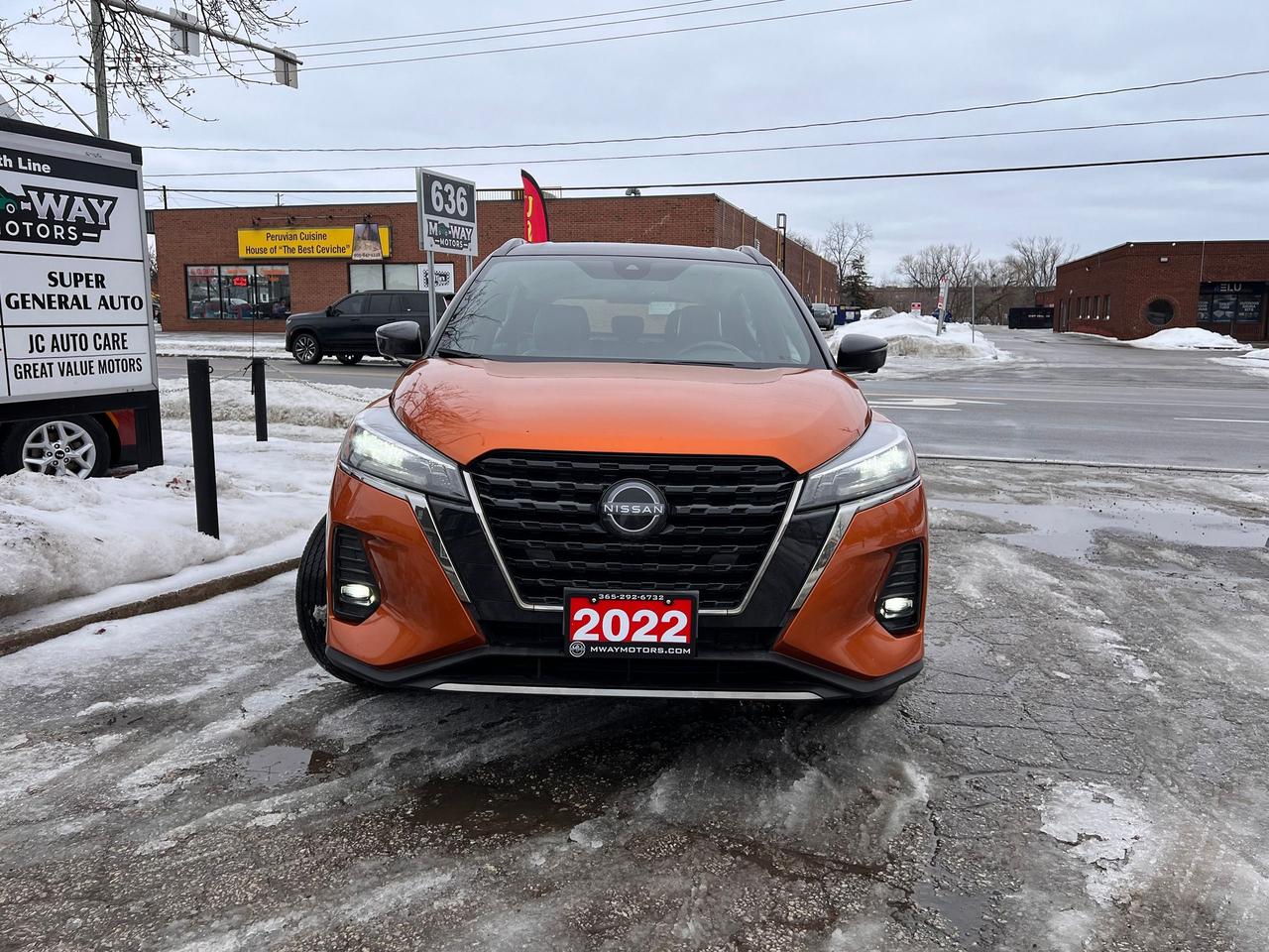 2022 Nissan Kicks SR ONE OWNER NO ACCIDENTS FULLY LOADED WARRANTY Photo