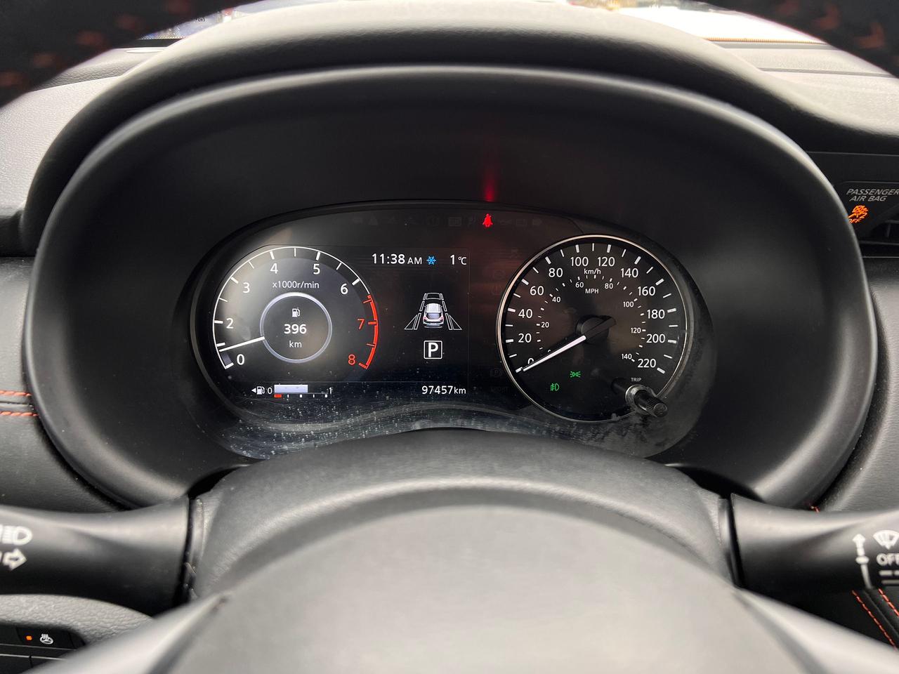 2022 Nissan Kicks SR ONE OWNER NO ACCIDENTS FULLY LOADED WARRANTY Photo