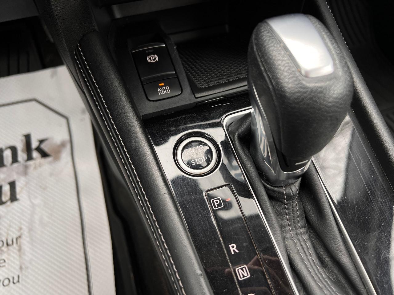 2022 Nissan Kicks SR ONE OWNER NO ACCIDENTS FULLY LOADED WARRANTY Photo